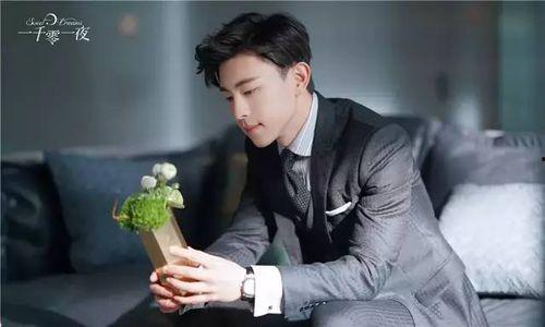 石凯回应恋情吃瓜群众,吃瓜群众热议真相揭晓