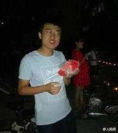 吴老师吃瓜群众是真的吗,吃瓜群众背后的真实身份